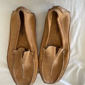 Clarks Men’s Light Brown Leather Slip-On Driving Loafers